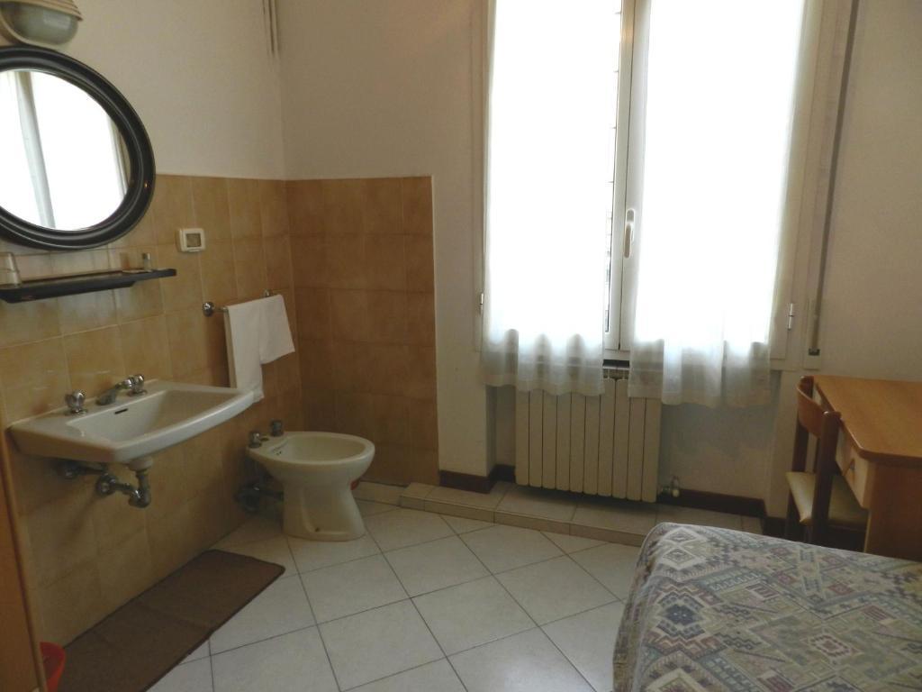 Pensione Marconi Bolonya Oda fotoğraf